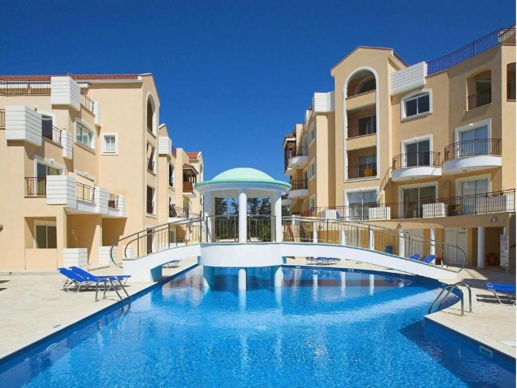Townhouse In Gardens Gated Complex, 200mbps Wifi